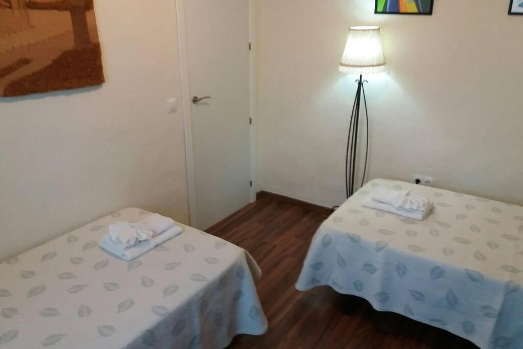 Apartament Apartamento Al-Zhara, Junto Puente Romano Kordoba Zewnętrze zdjęcie